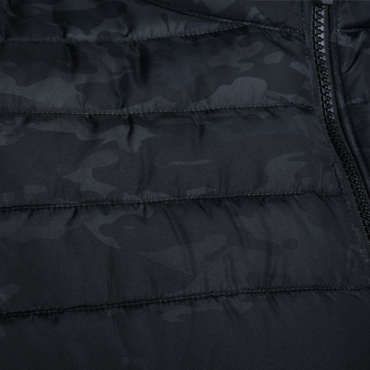 PREMUIM OMBRE CAMO GOLF VEST - 画像 (17)