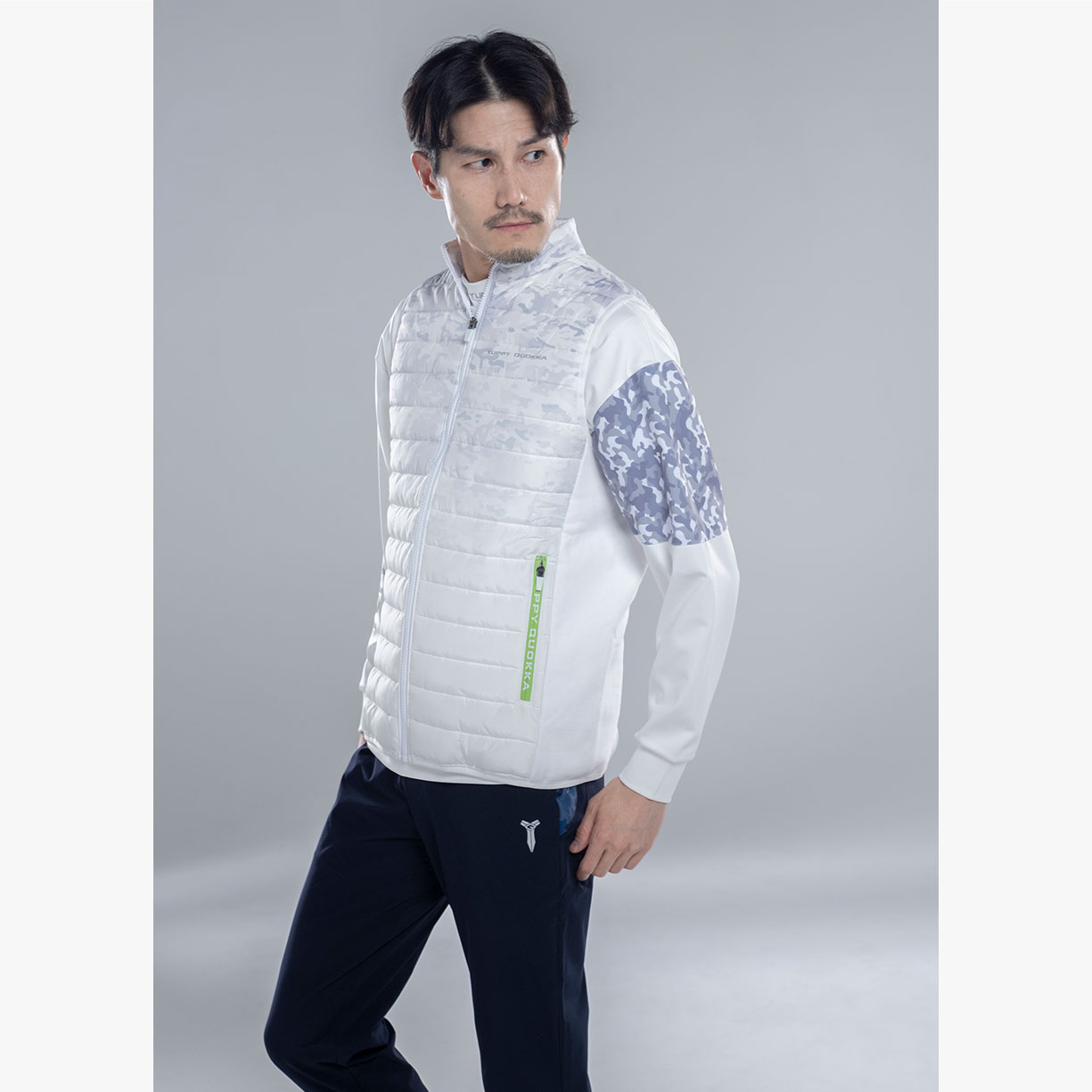 PREMUIM OMBRE CAMO GOLF VEST - 画像 (36)