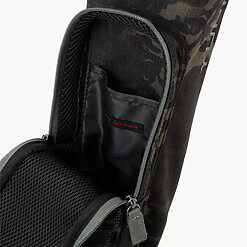 LUX CM | SELF STAND CLUB CASE - MULTICAM BLACK