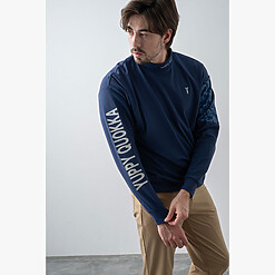 STRETCH PREMIUM CAMO MOCK NECK