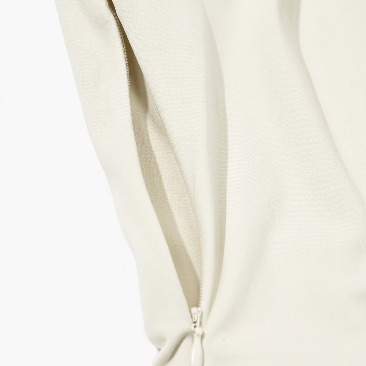 WOMEN’S CLASSY CREST FIT DRESS - Image 23