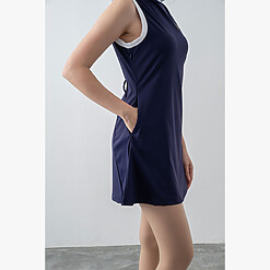 WOMEN’S CLASSY CREST FIT DRESS