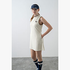 WOMEN’S CLASSY CREST FIT DRESS
