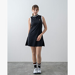 WOMEN’S CLASSY CREST FIT DRESS