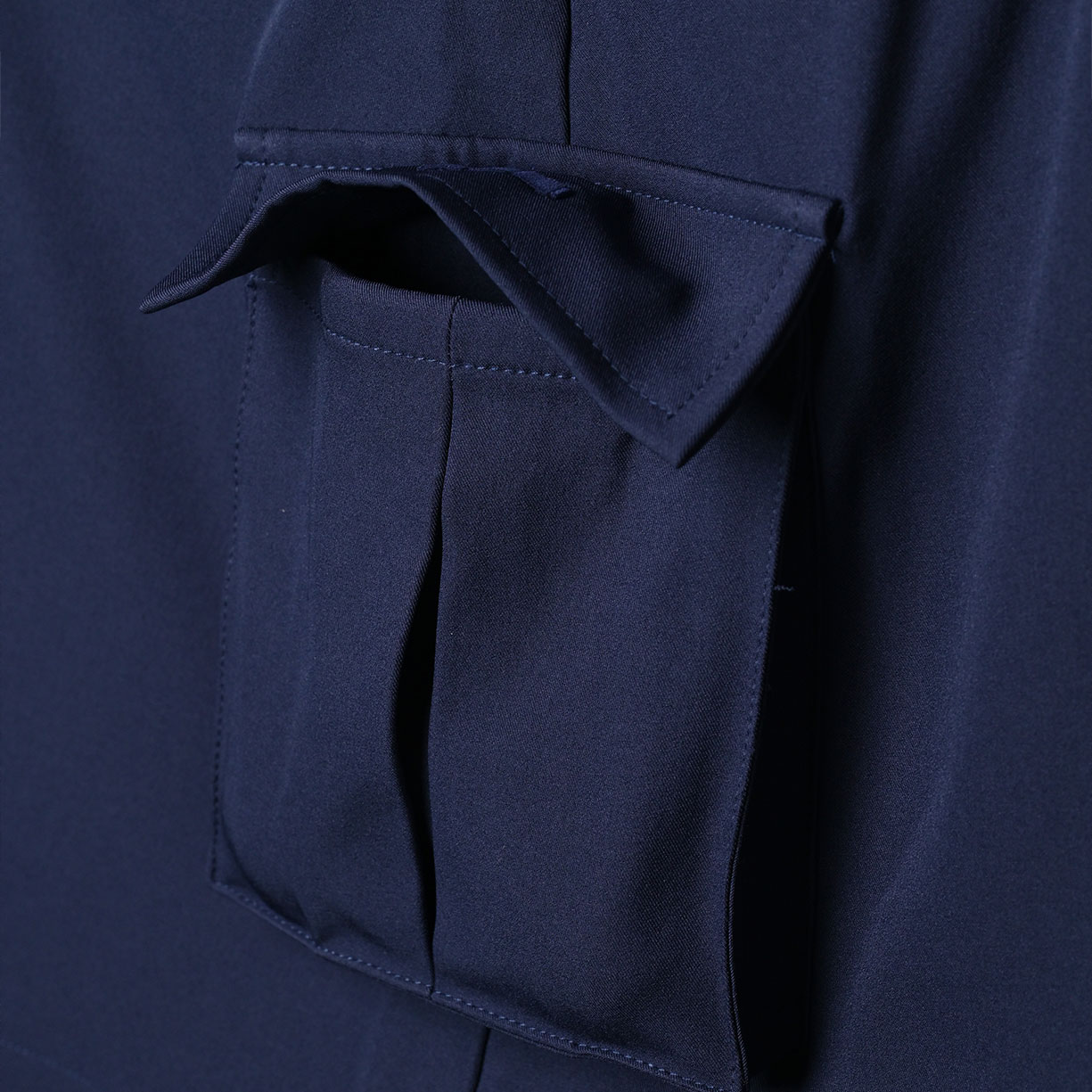 WOMEN’S CLASSY CREST SKIRT - Image 29