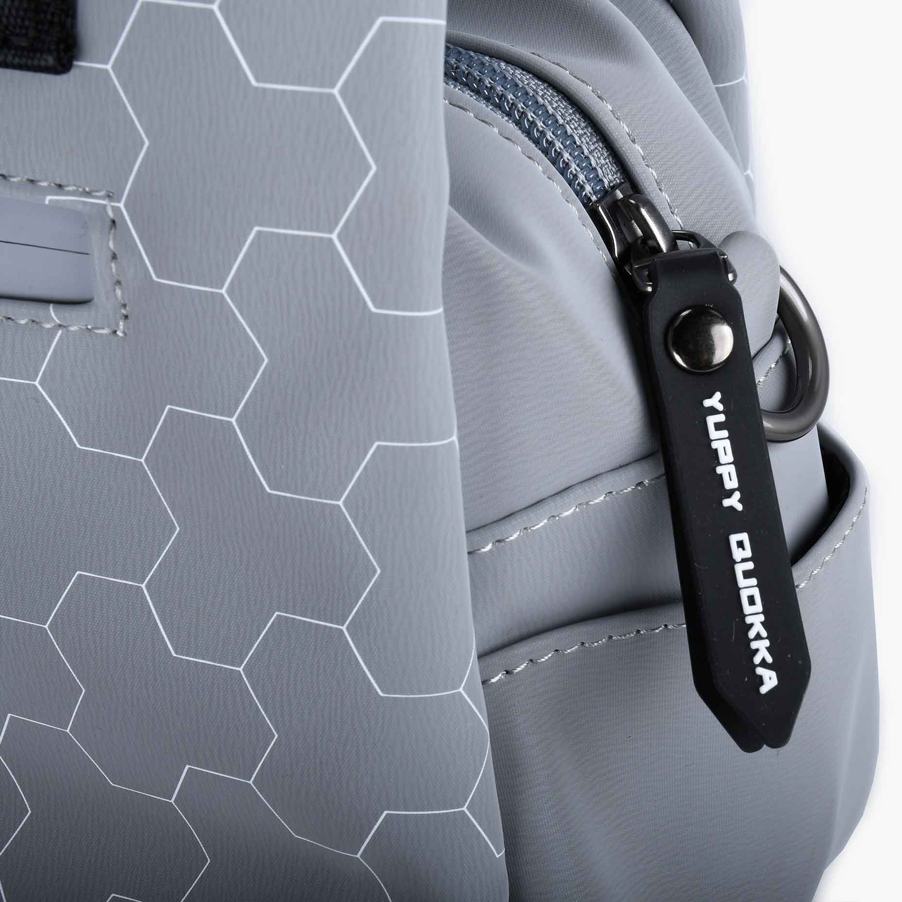 PREMIUM ARMOR TOTE - Image 14