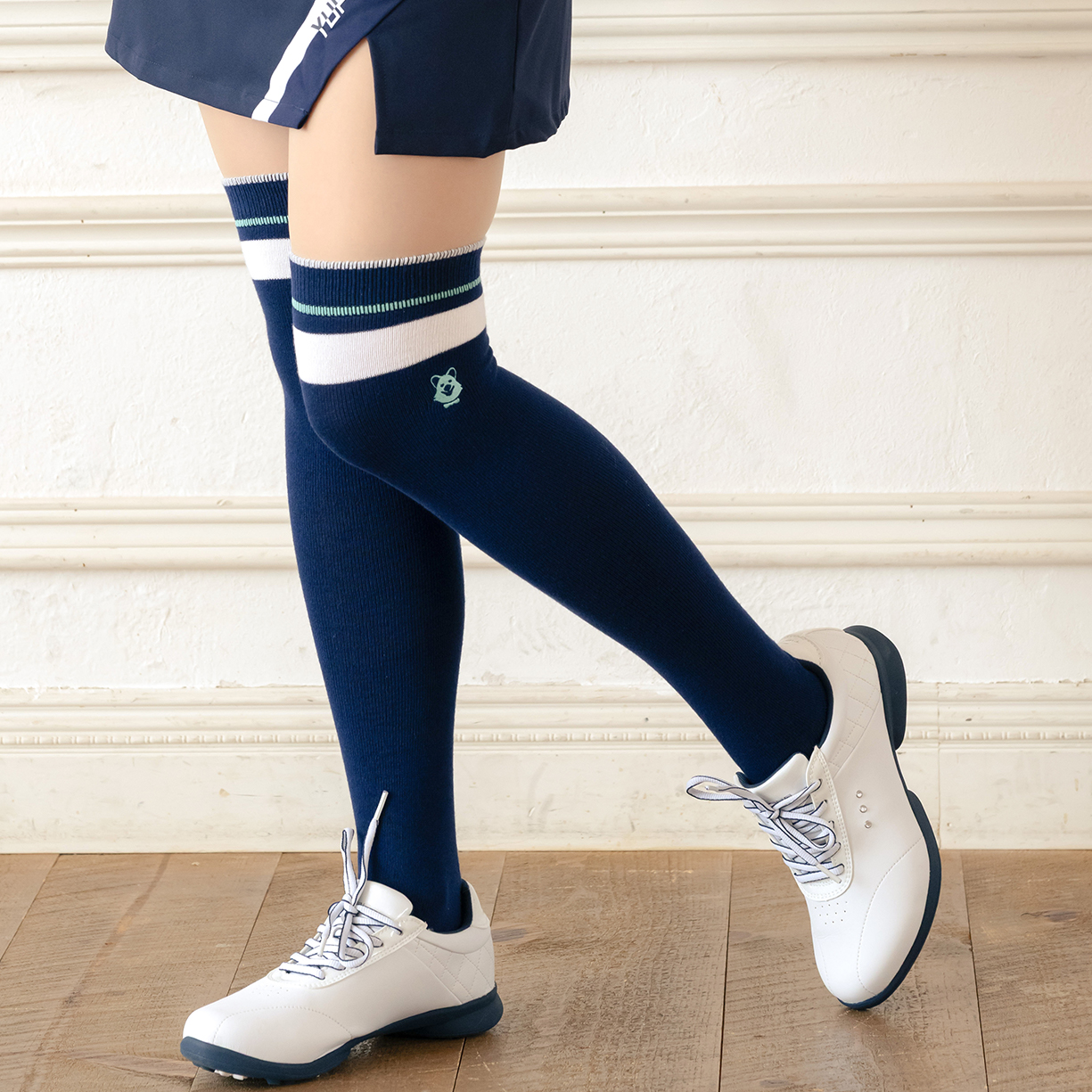 WOMEN’S QUOKKA KNEE-HIGH SOCKS