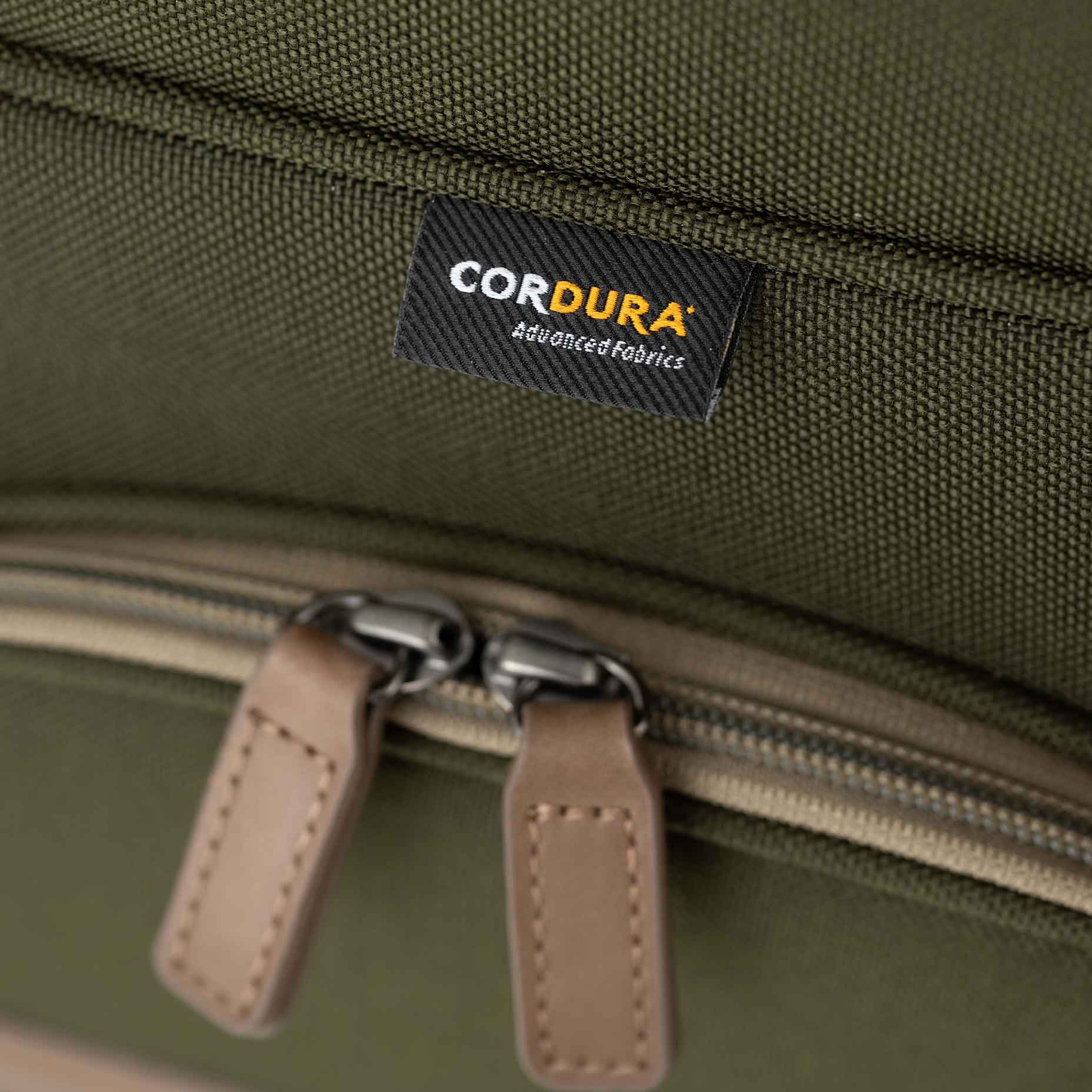 LUX CF | 9.5 CADDIE BAG - OLIVE - Image 17